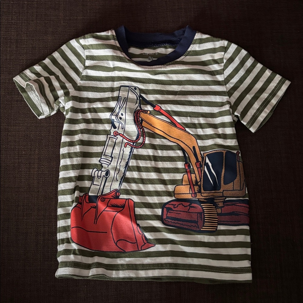 ❤️2T Carter’s Excavator T-shirt